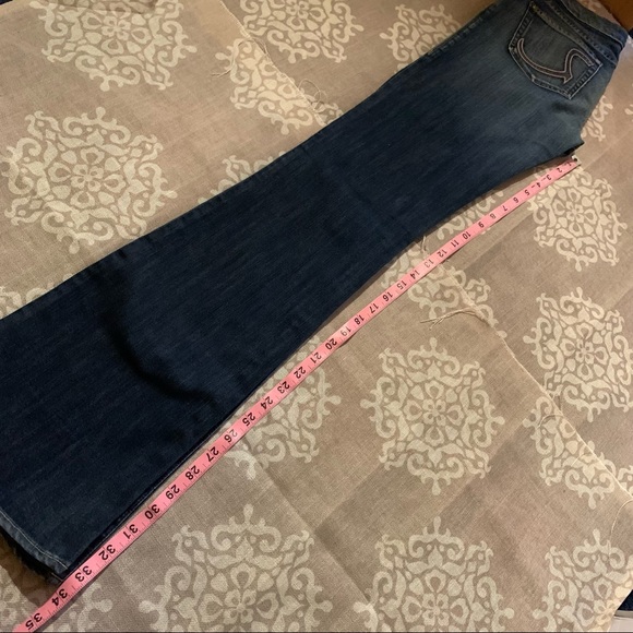 Rock & Republic Long Inseam Denim - Picture 7 of 10